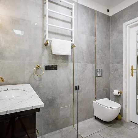 Househost Apt: Starowislna 75/3/1 아파트